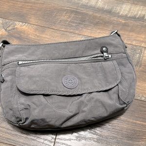 Kipling crossbody